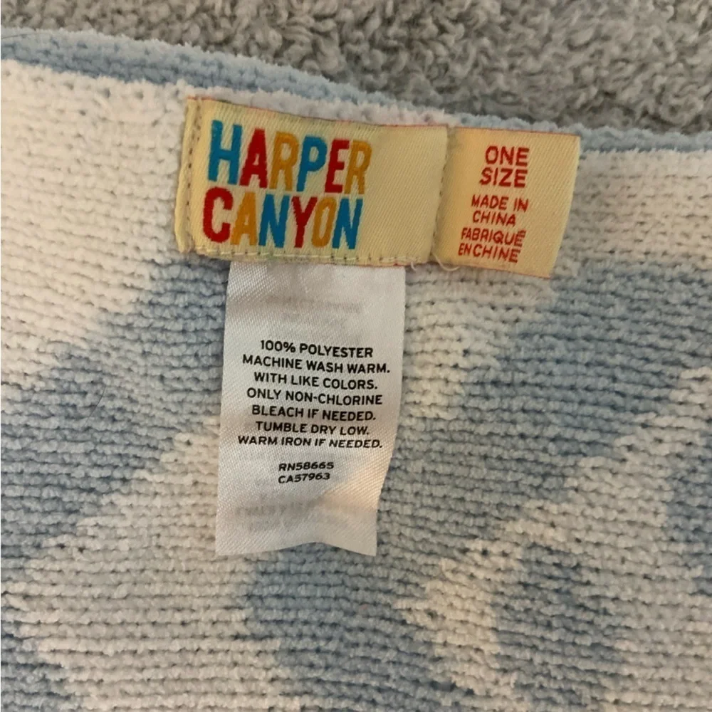Harper Canyon Baby Blanket Blue White Chevron Dot Print 38x30